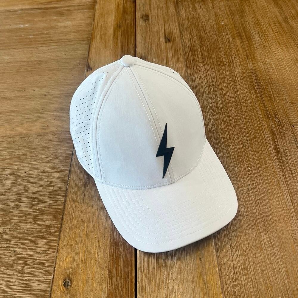 Bruce Bolt BBClassic 1945 White Performance Baseball Hat Cap Snapback Lightning